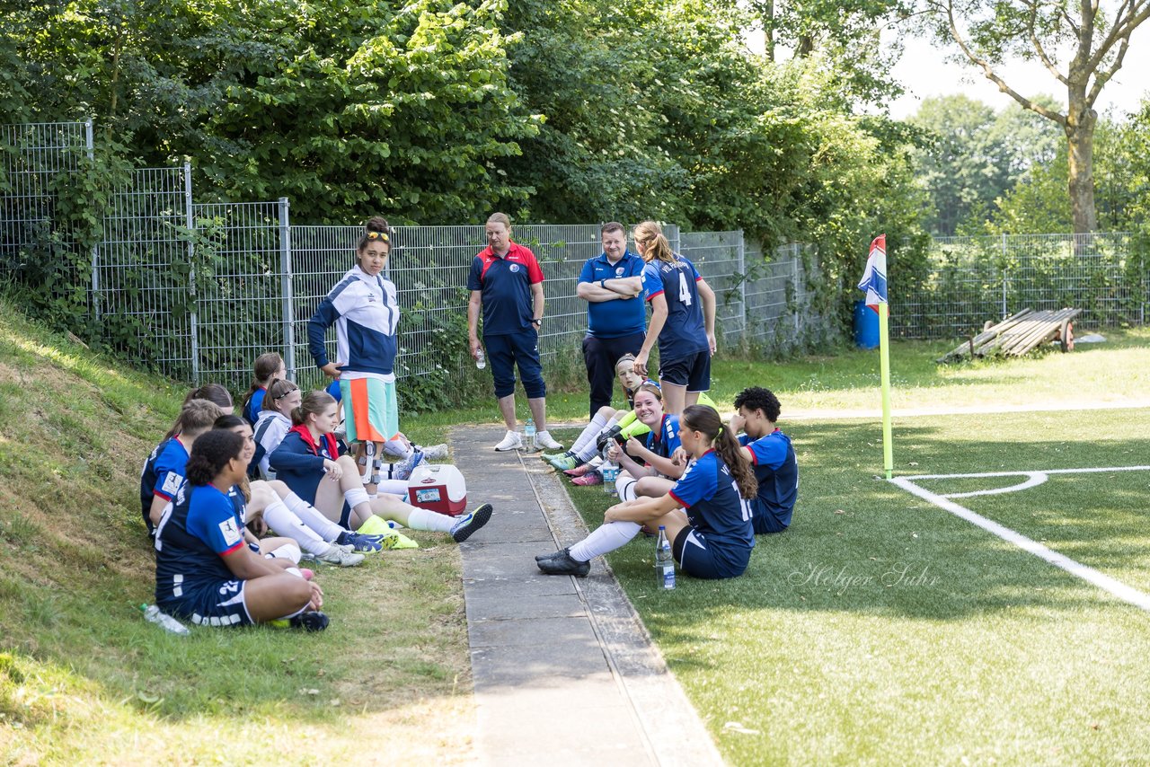 Bild 200 - wBJ Holsatia Elmshorn - VfL Pinneberg : Ergebnis: 1:4